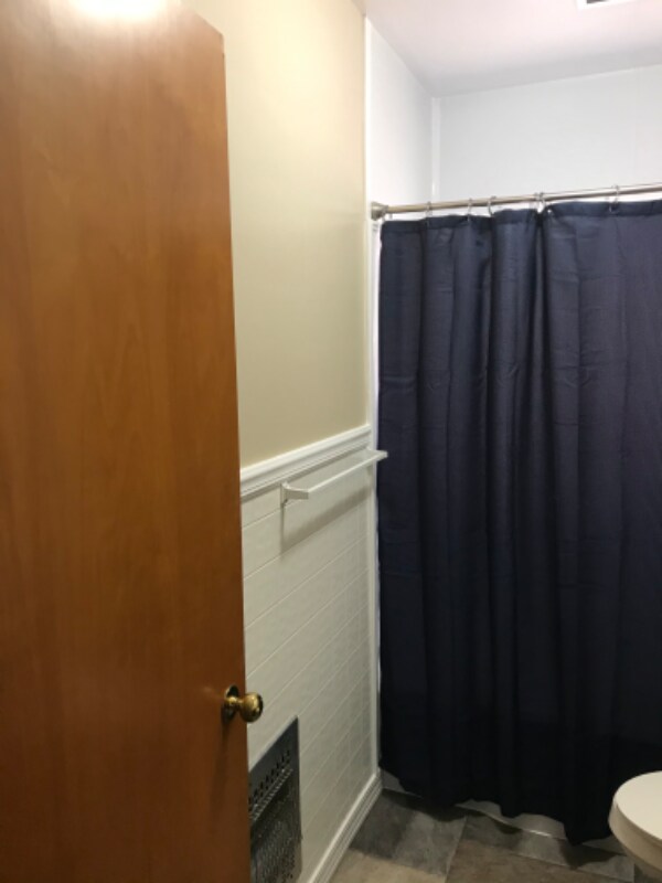 Building Photo - 224 Norway Ave