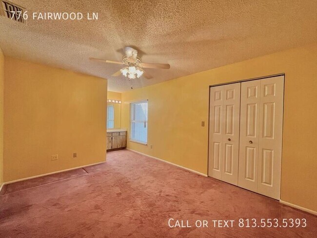 Building Photo - 776 Fairwood Ln