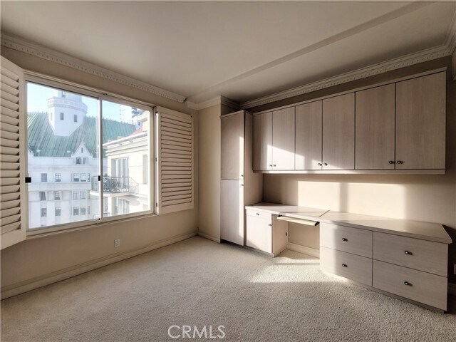 Building Photo - 850 E Ocean Blvd