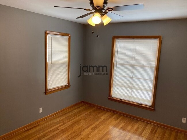 Building Photo - 6099 Ridge Rd