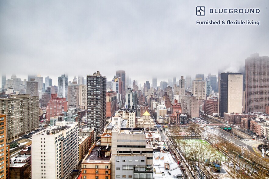 Building Photo - 401 E 34th St