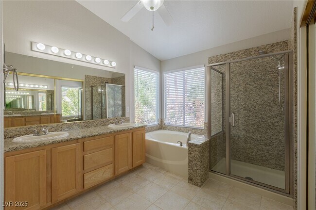 Building Photo - 2317 Sunrise Meadows Dr