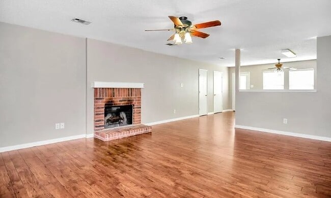 Building Photo - 5640 Ainsdale Dr