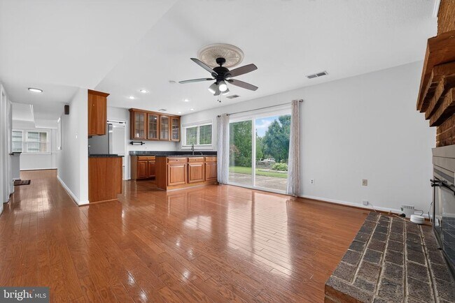 Building Photo - 3149 Southfield Dr