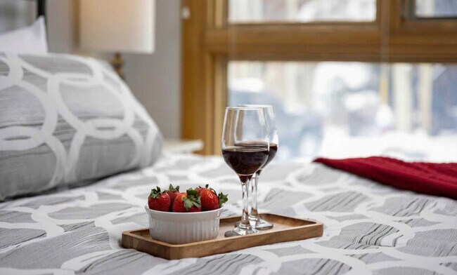 Building Photo - 465-464 4 O'Clock Rd