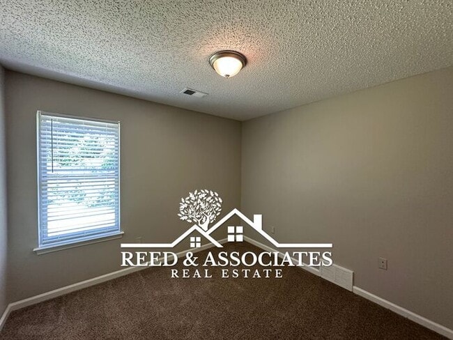 Building Photo - Great Olive Branch Home in Quiet Neighborhood