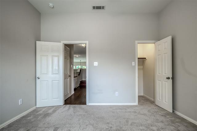 Building Photo - 3100 Crossridge Dr