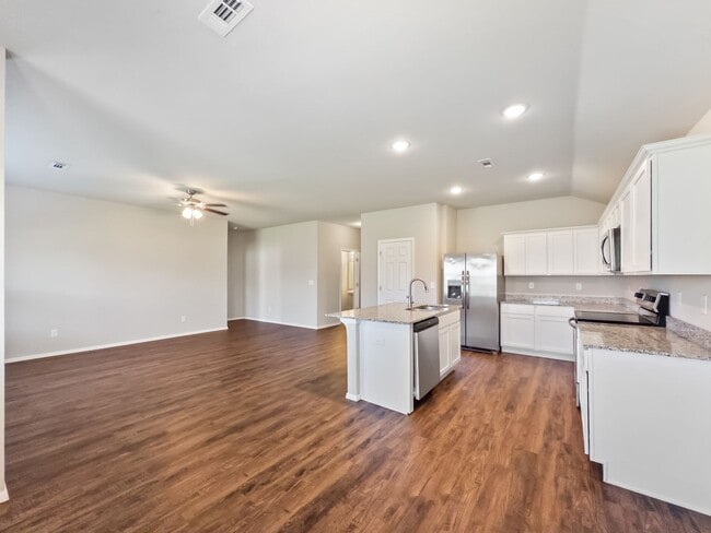 Building Photo - New 4-Bedroom Home for Rent with Granite C...