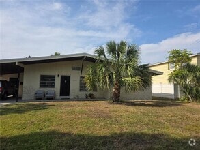 Building Photo - 6347 13th Ave N