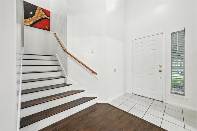 Building Photo - 3114 Holly Ranch Dr