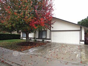 Building Photo - 13921 Pheasant Knoll Ln
