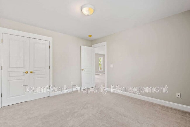 Building Photo - 1148 Dawn View Terrace