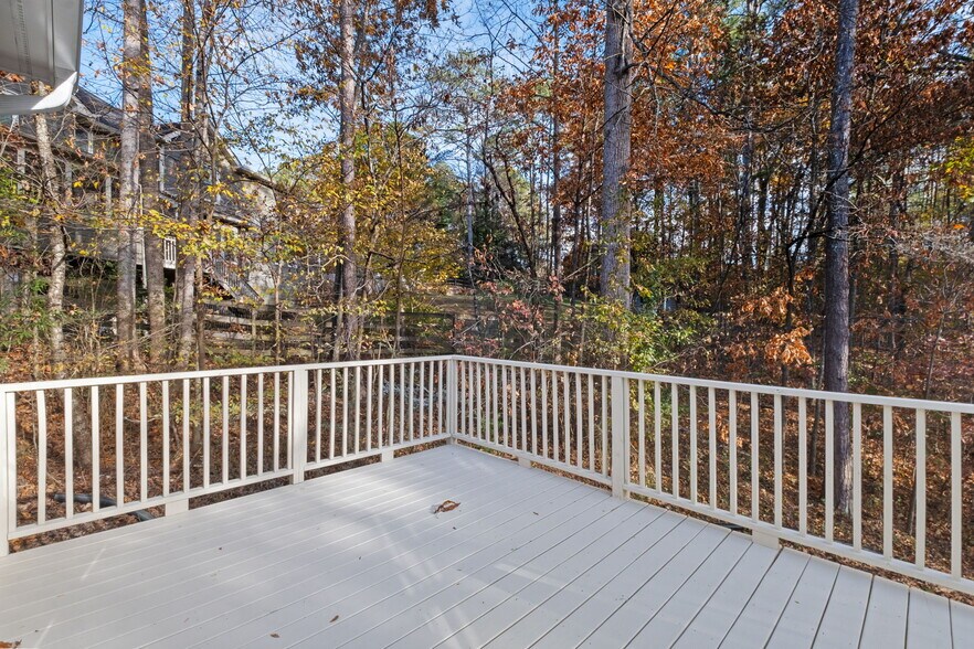 Building Photo - 2293 Camden Dr SW