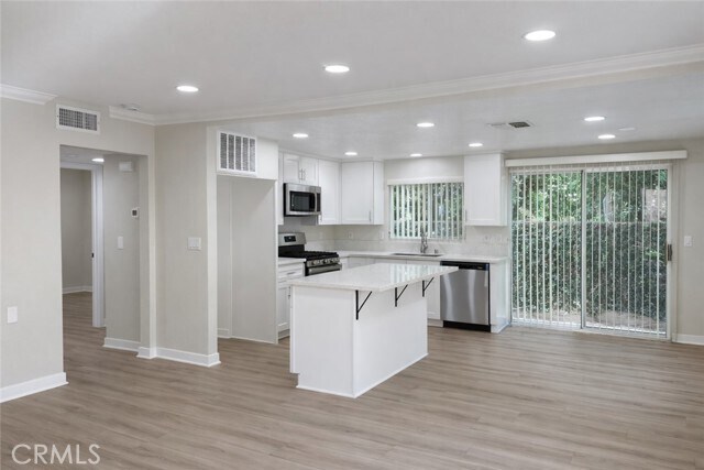 Building Photo - 9156 Burke St