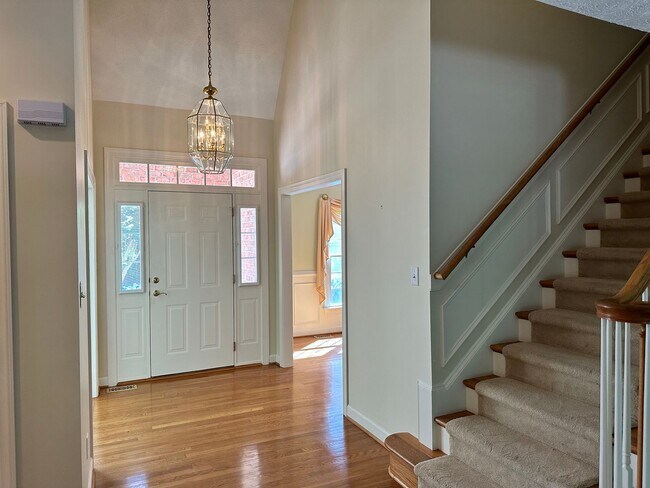 Building Photo - Beautiful home for rent in Fords Colony! Available Now!