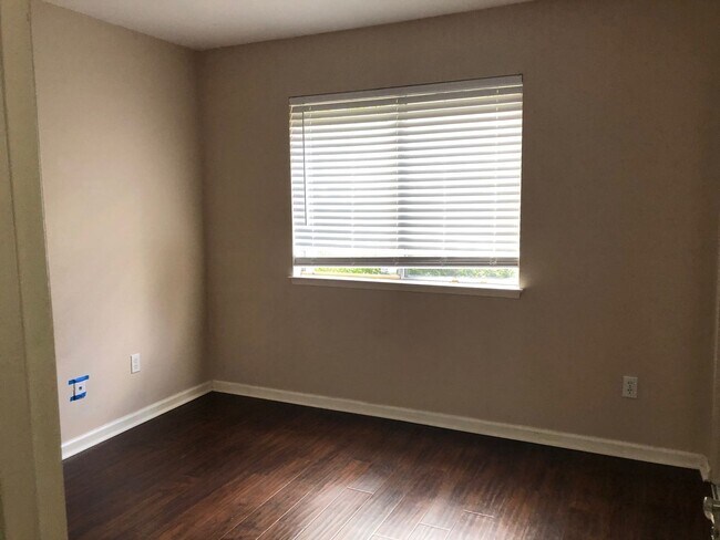 Building Photo - 12036 Caminito Campana