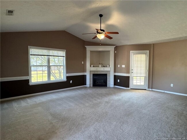 Building Photo - 245 Wood Valley Ln