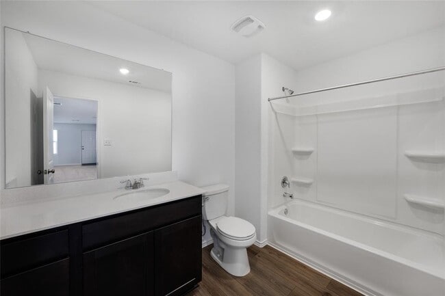 Building Photo - 1131 Largemouth Ln