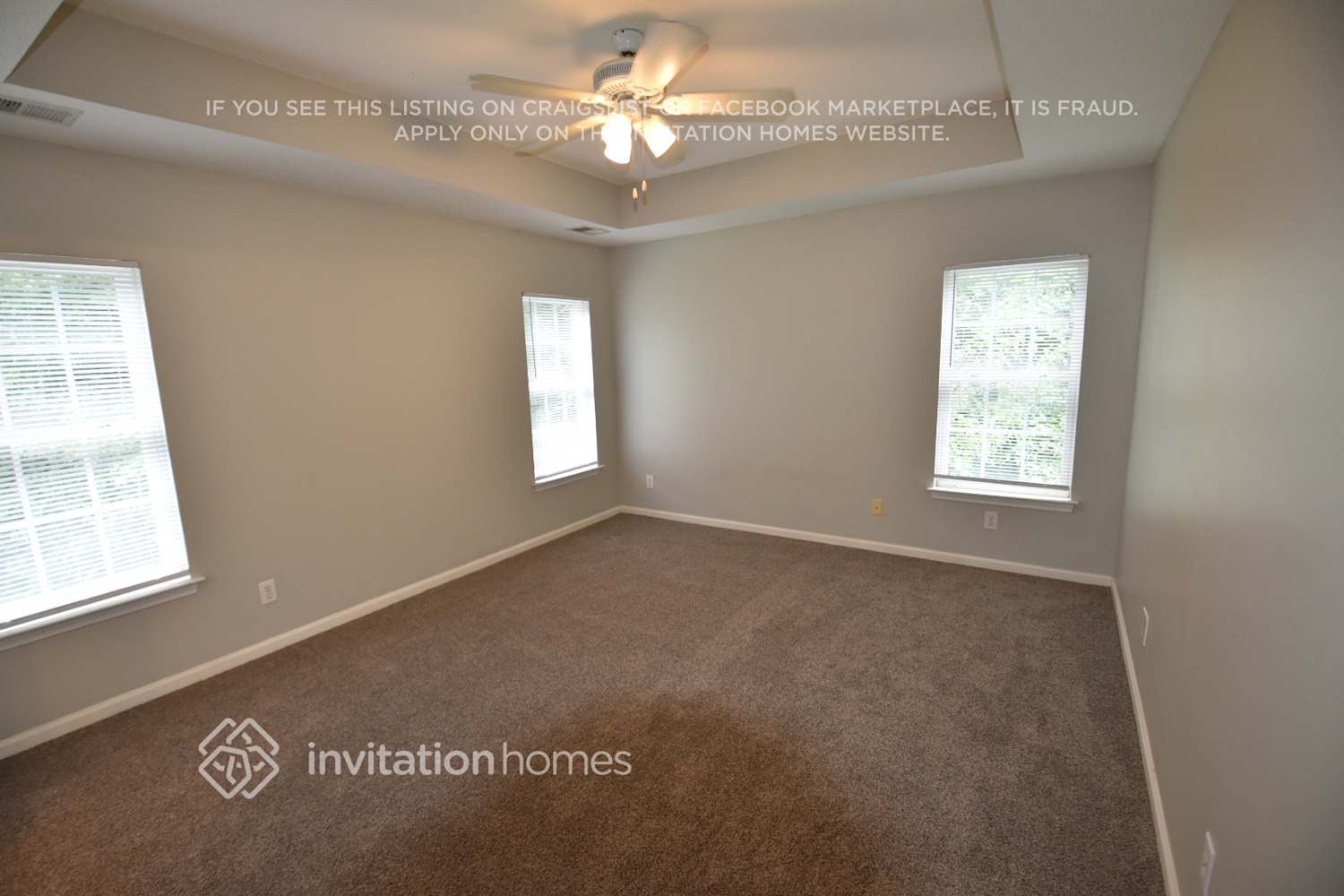 Building Photo - 211 Everett Park Dr
