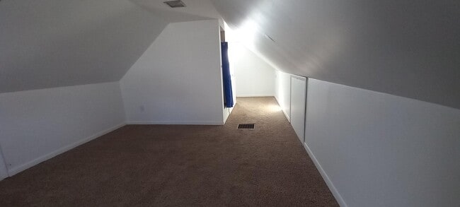 Building Photo - 17805 Roseville Blvd