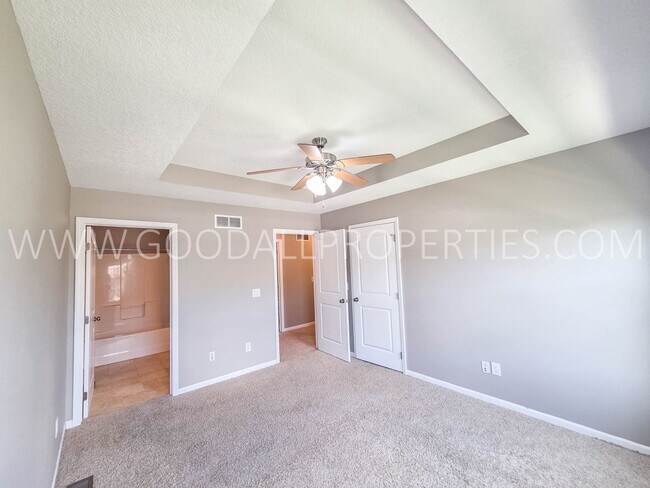 Building Photo - West Des Moines Townhome with Garden Space, Flex Room & Waukee Schools