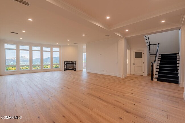 Building Photo - 2390 Crombie Ct