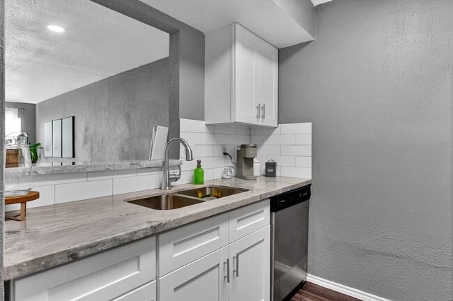 Building Photo - 17210 Imperial Valley Dr