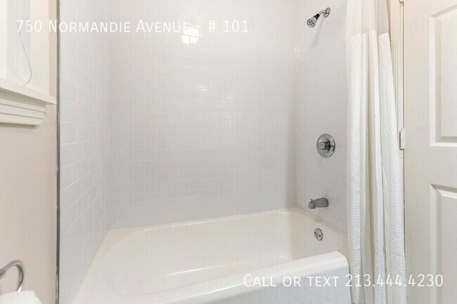 Building Photo - 750 Normandie Ave