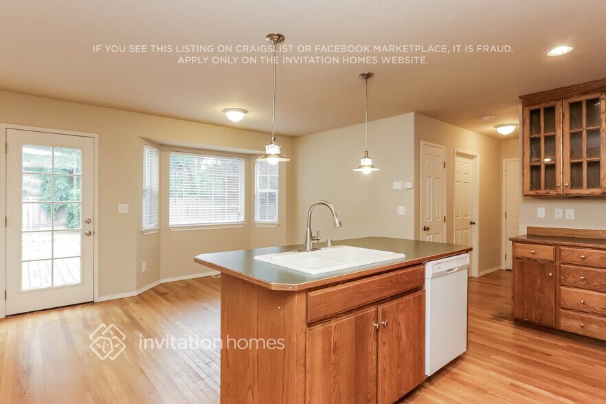 Building Photo - 21720 82nd Ave Ct E