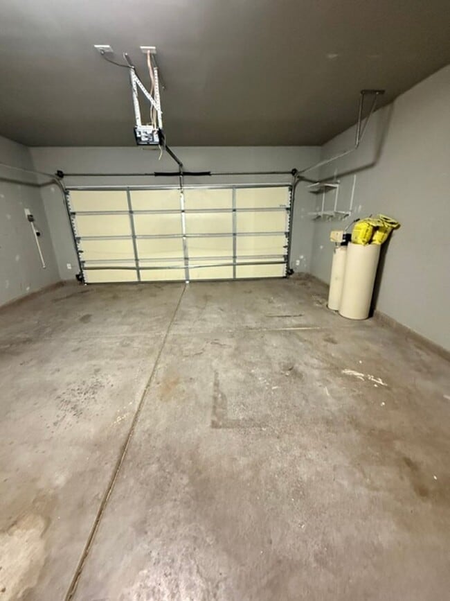 Building Photo - 11716 Garland Grove Ln