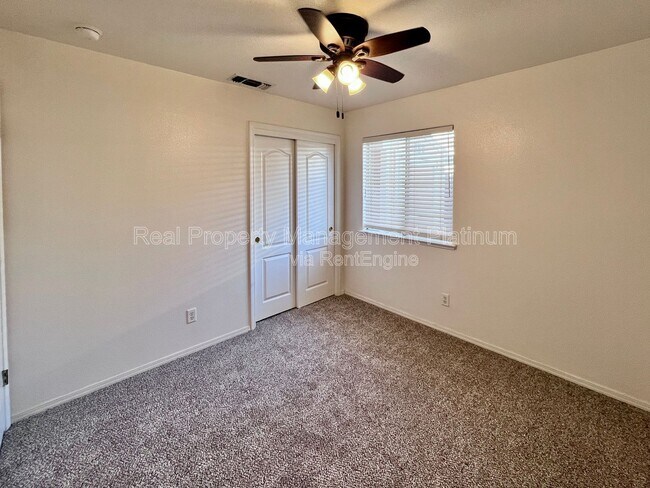 Building Photo - 2669 Alamos Ave