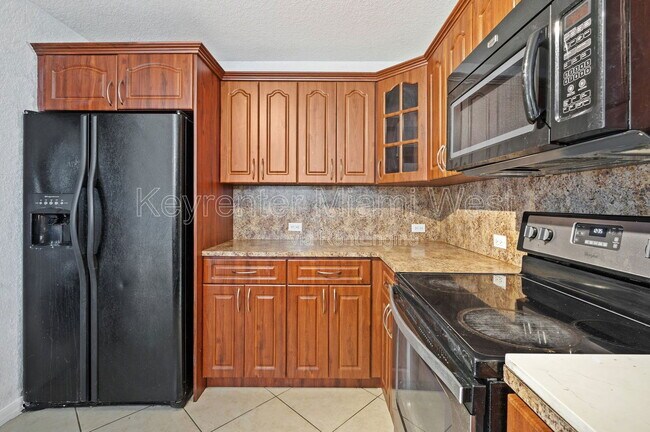 Building Photo - 14290 SW 287th St