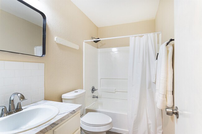 Building Photo - 7850 Maverick Trace Ln