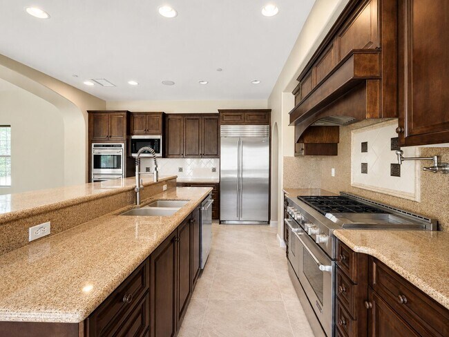 Building Photo - 3035 Arroyo Seco