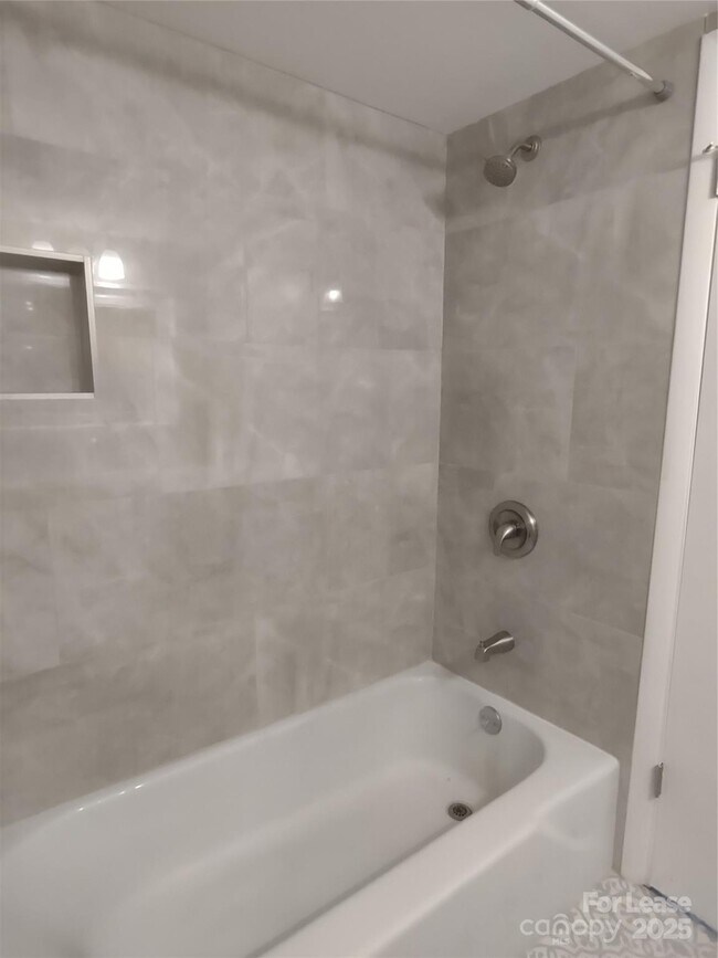 Building Photo - 4601 Coronado Dr