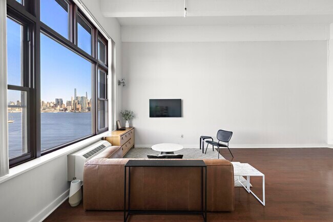 Building Photo - 1500 Washington St