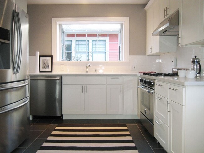 Building Photo - 3Bd/2Ba Seattle Home