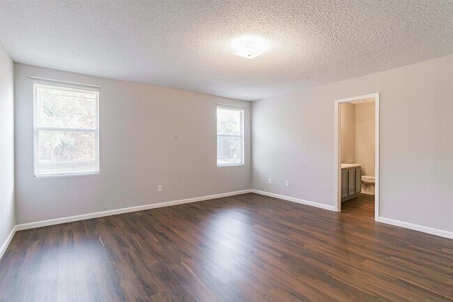 Building Photo - 3335 Lipizzan Dr