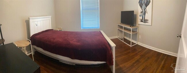 Building Photo - 1001 Rue Max St