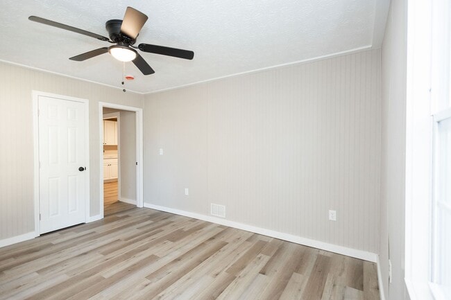 Building Photo - Updated 3BR/2BA Home – $500 OFF 1st Month!