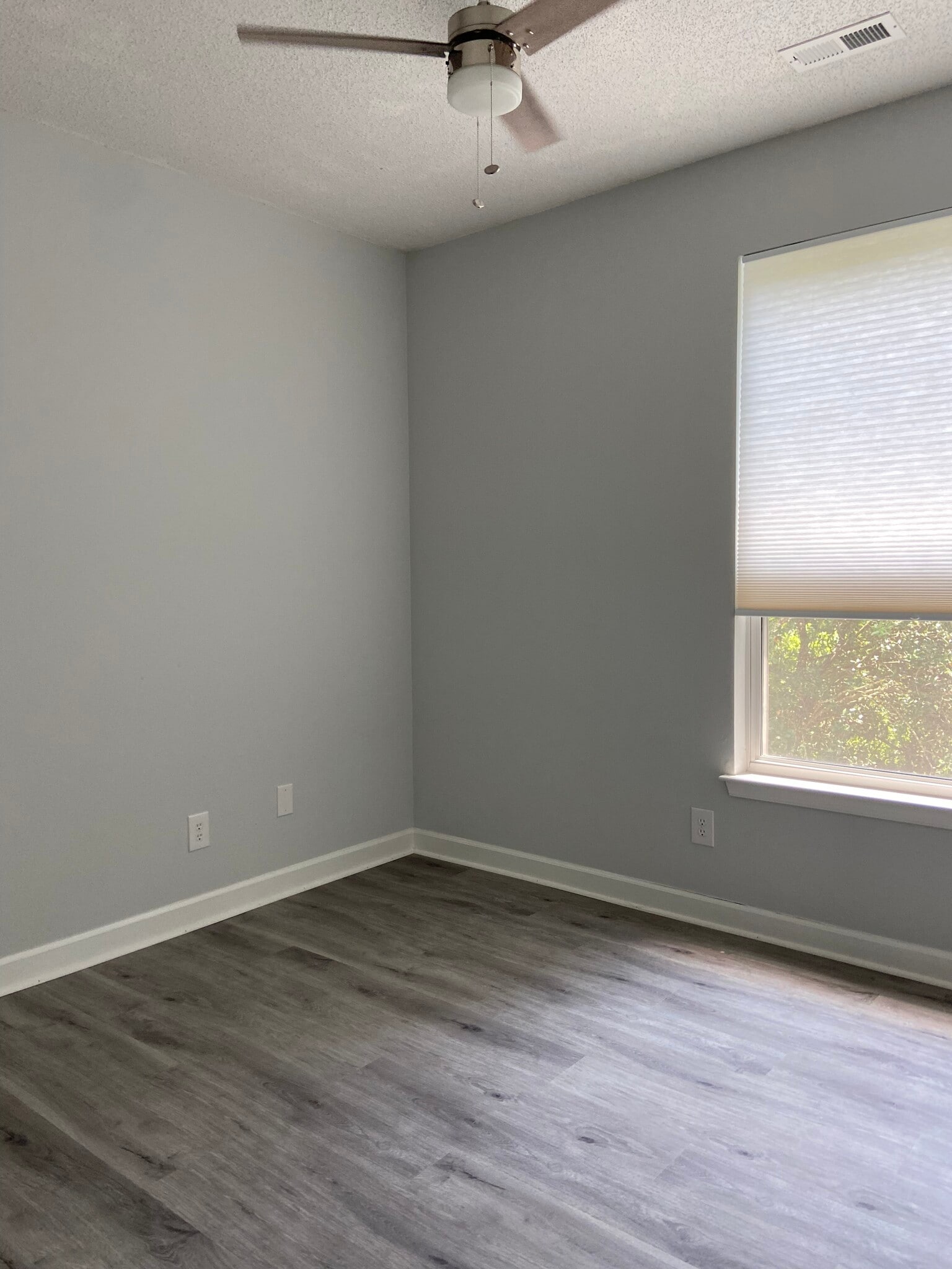 Building Photo - 3205 Jade Ct