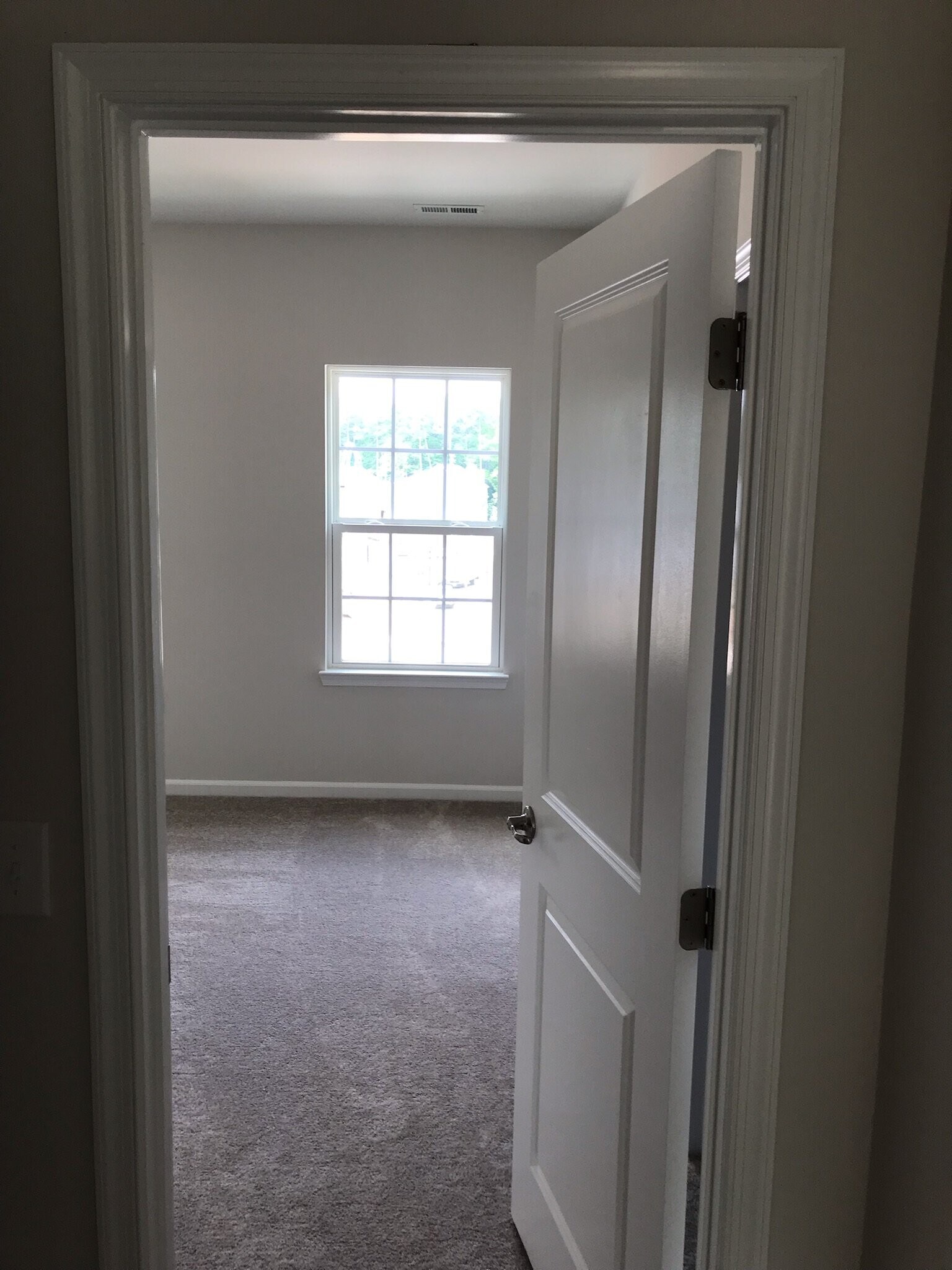 Building Photo - 1123 Kentlands Dr