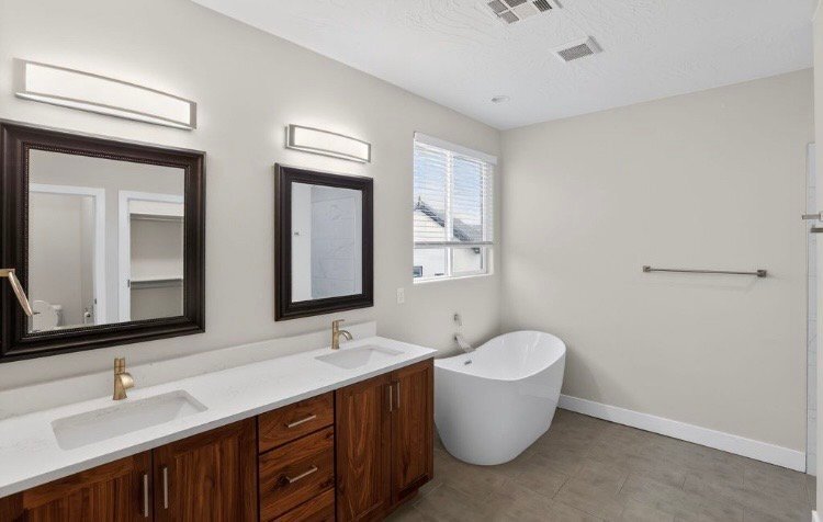 Building Photo - 1838 W 180 N