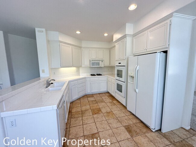 Building Photo - Beautiful spacious home in Mariners Point in Carlsbad!