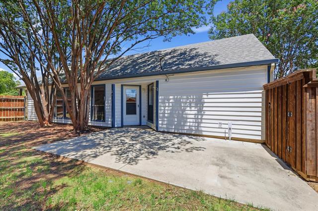 Building Photo - 102 Pinyon Ln