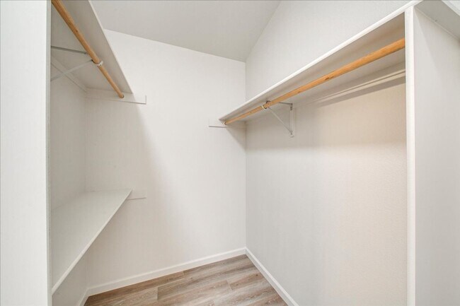 Building Photo - Beautifully Remodeled Home in Northwest Meridian