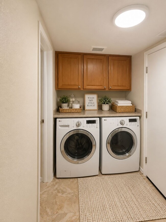 Building Photo - 630 Idyllwild Ct