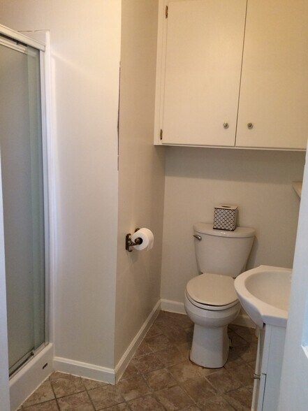 Bathroom - 1408 3rd Ave