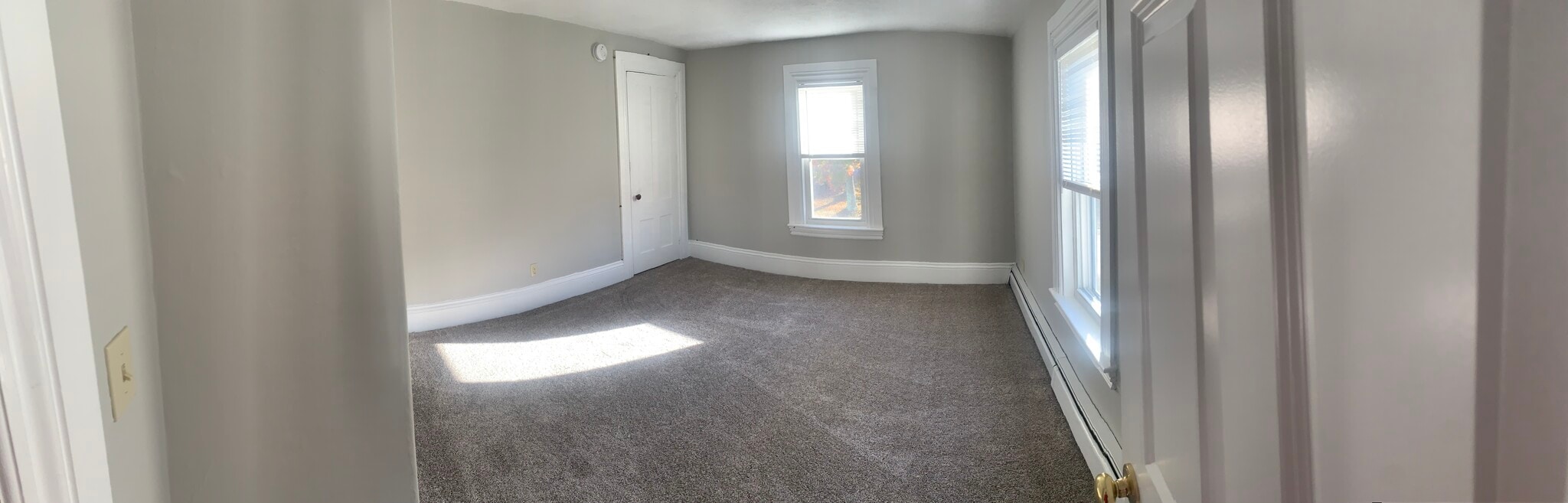 Building Photo - 1160 Hooksett Rd