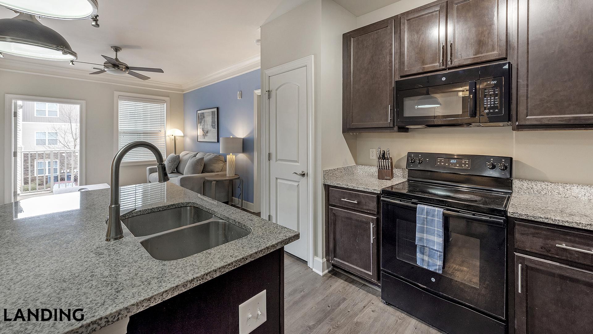 Building Photo - 3000 Daventry Cir